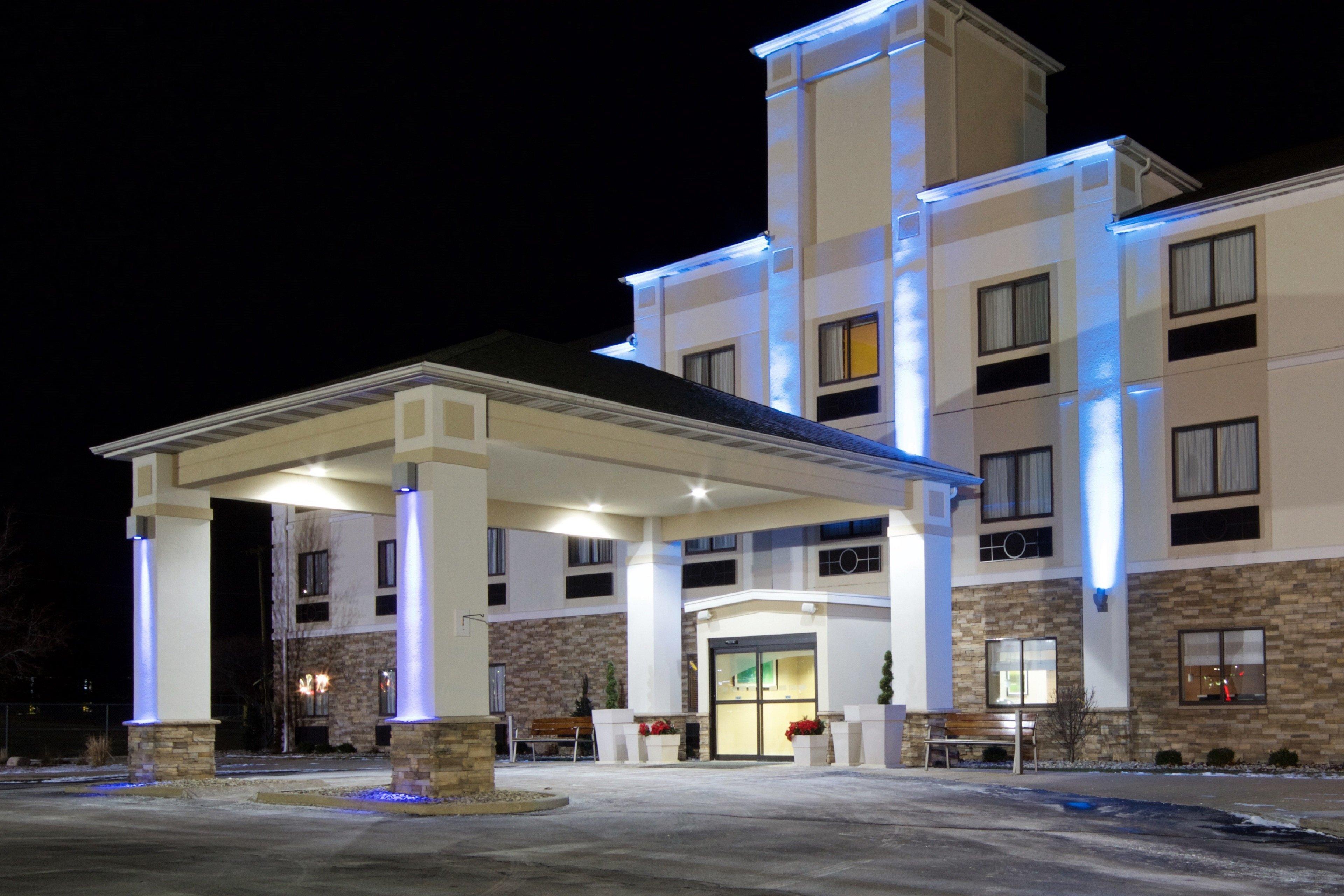 Holiday Inn Express Adrian By Ihg Kültér fotó