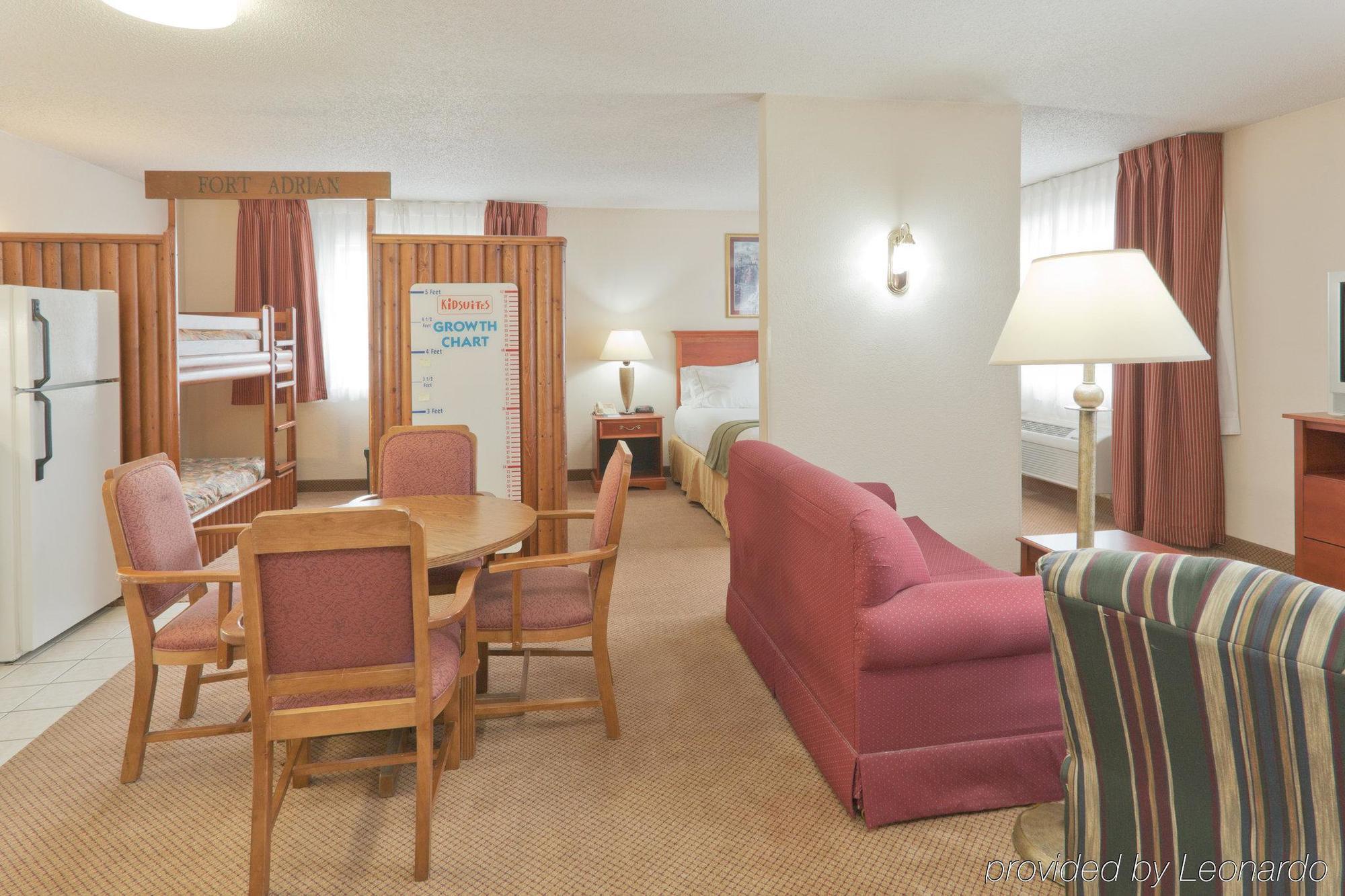Holiday Inn Express Adrian By Ihg Szoba fotó