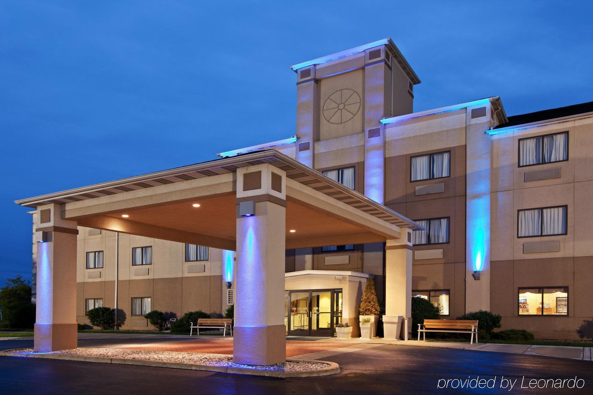 Holiday Inn Express Adrian By Ihg Kültér fotó