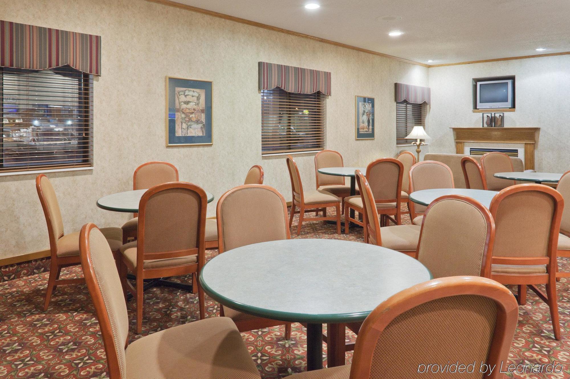 Holiday Inn Express Adrian By Ihg Étterem fotó