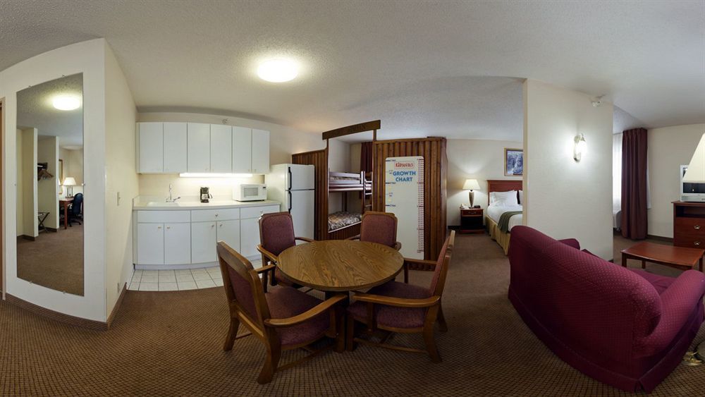 Holiday Inn Express Adrian By Ihg Kültér fotó